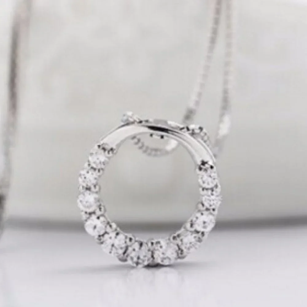 *NEW 925 Sterling Silver Diamond Circle Necklace - Picture 2 of 12